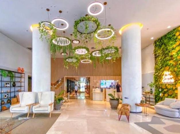 Grand M Hotel *